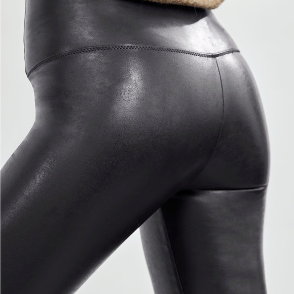 Aritzia Wilfred Free Daria Leggings size S - Picture 5 of 5